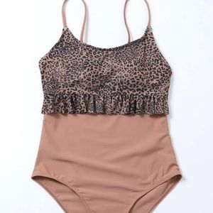 Leopard swimsuit